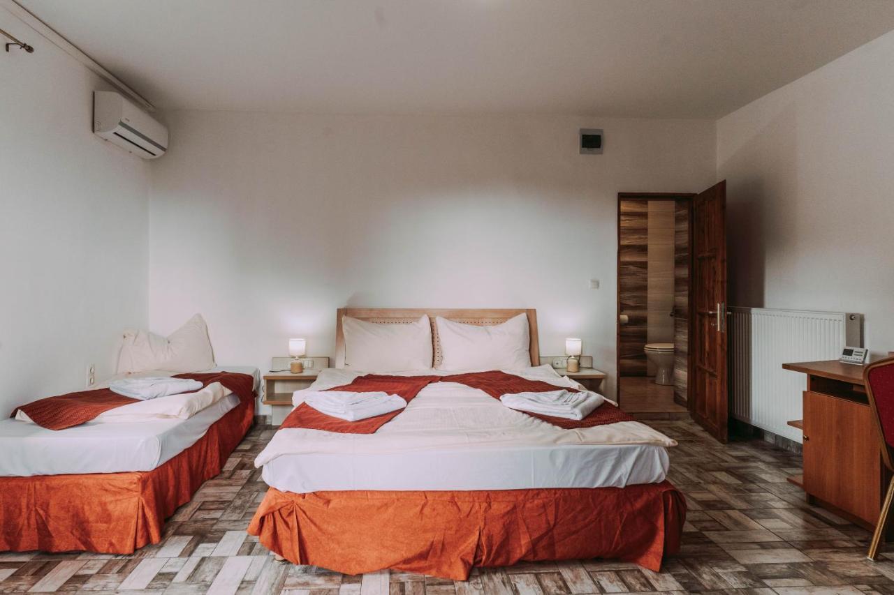 Pelso Wellness Hotel Balatonfenyves Exterior photo